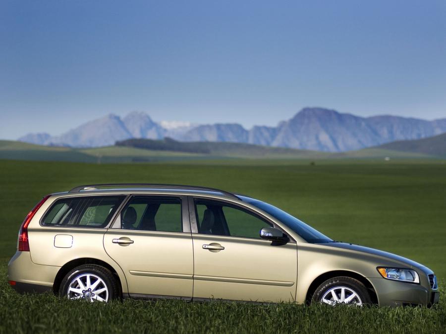  Volvo V50 2007 года  (ZA) (фото 12 из 15)